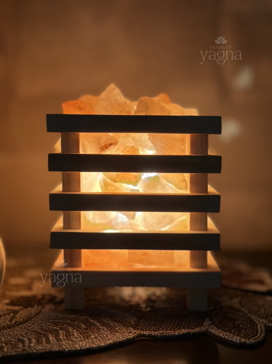 Natural Rock Salt Basket Lamp