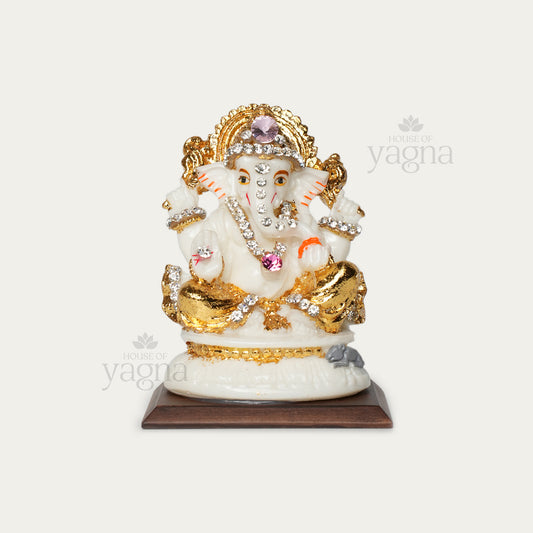 Ganpati Idol for Small mandirs and car dashboard