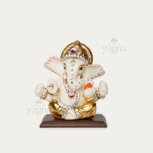 Car Ganesha Idol – Symbol of Auspicious Beginnings