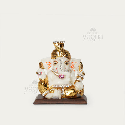 Car Dashboard Idol – Lord Ganesha for Daily Protection