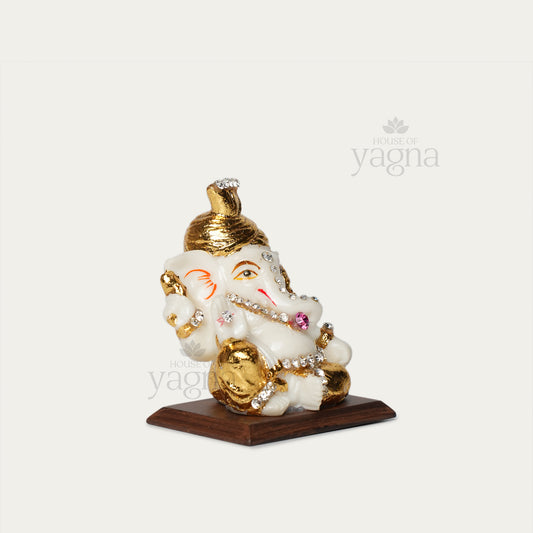Car Dashboard Idol – Lord Ganesha for Daily Protection