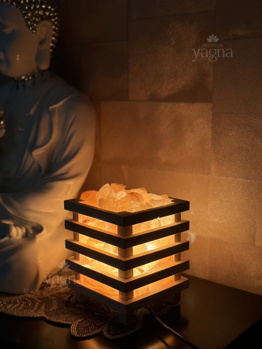 Natural Rock Salt Basket Lamp